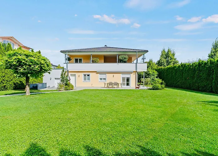 The Villa Toscana, A Serene Retreat In Center Of Friedrichshafen City With Lush Green Lawns, Terrace & Private Garage- Lidl, Bakery Walking Distance- Bodenseecenter, Sportsbad 3 Mins, Lake 7 Mins